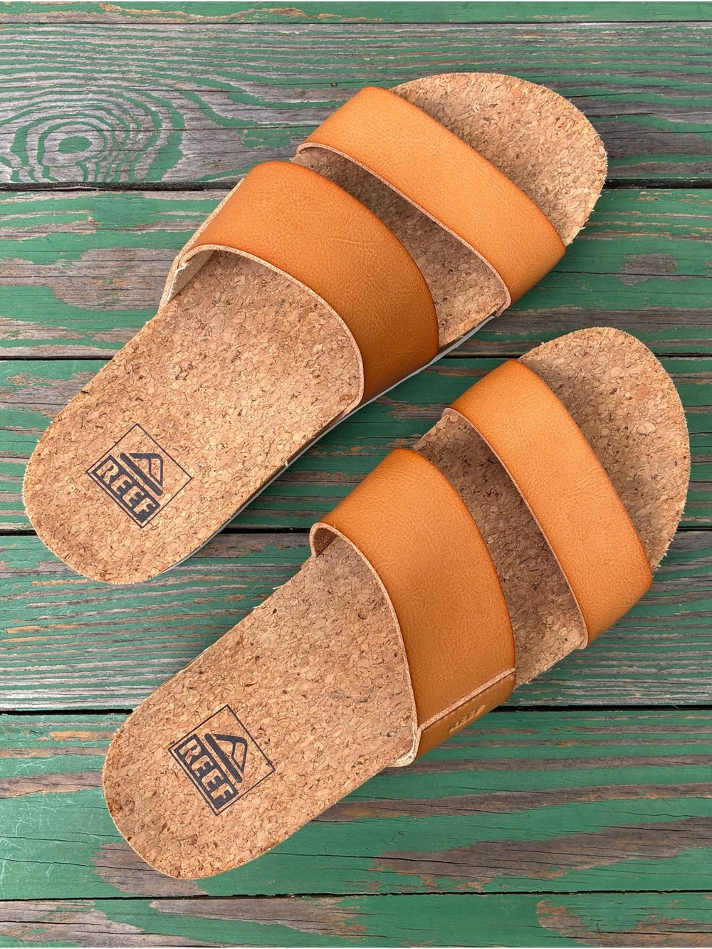 Reef Cushion Vista Hi Platform Sandals Womens Sz 7 Tan Two Strap Slide